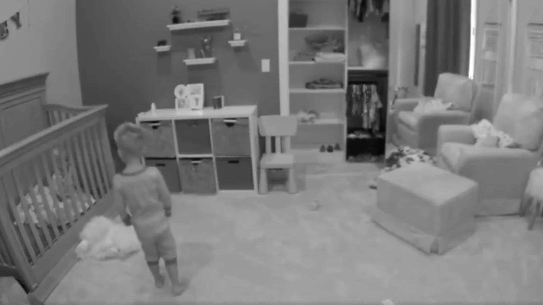 Los dos hermanos en plena huida Los dos hermanos en plena huida