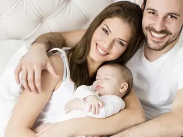 Apellidos del bebé, ¿primero el del padre o el de la madre? Apellidos del bebé, ¿primero el del padre o el de la madre?