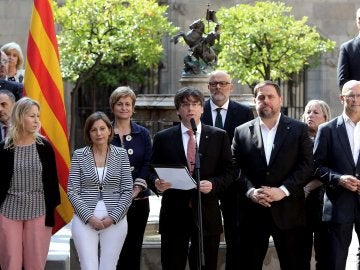 Puigdemont propone un referéndum el 1 de octubre