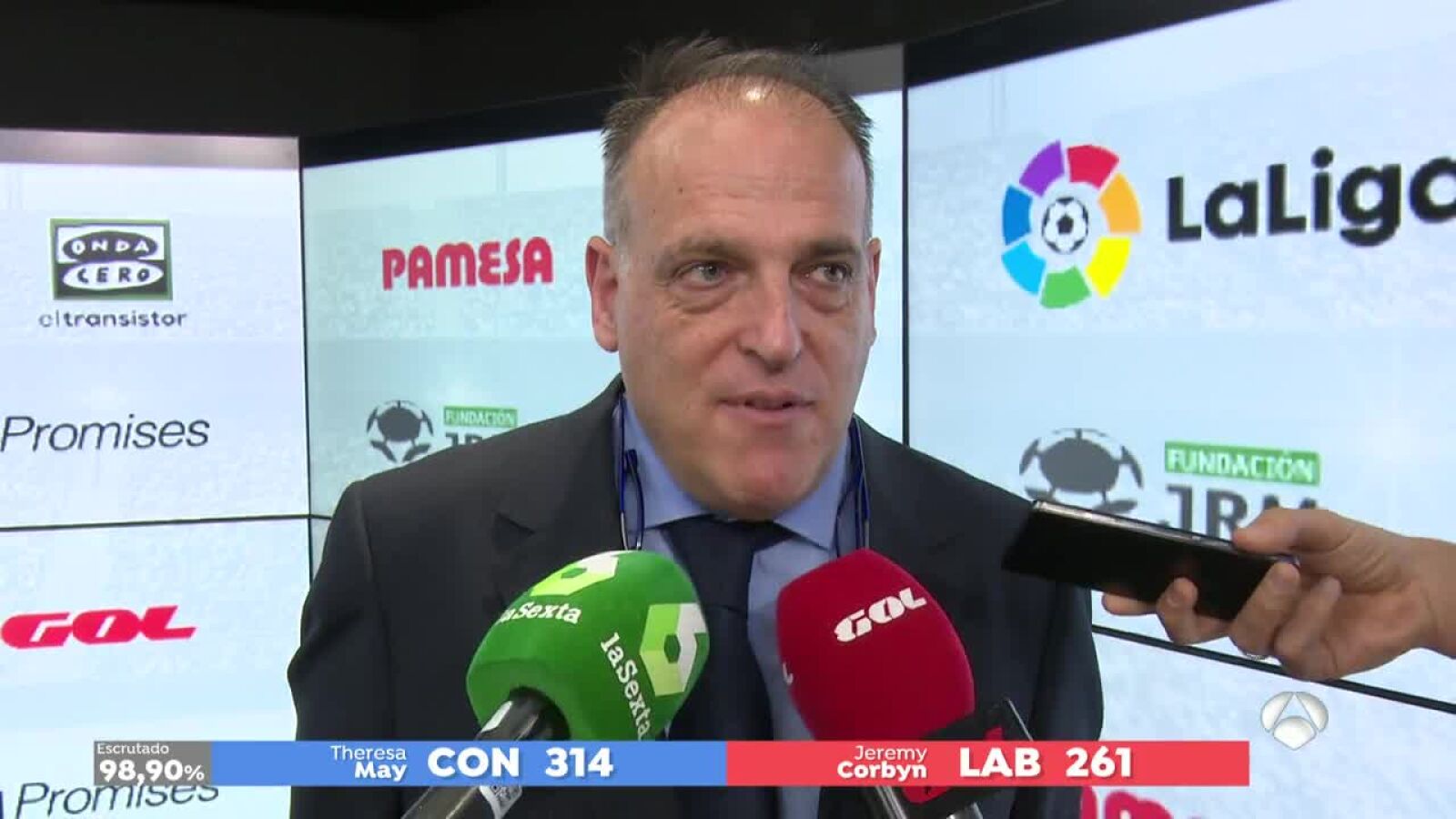 Tebas: 