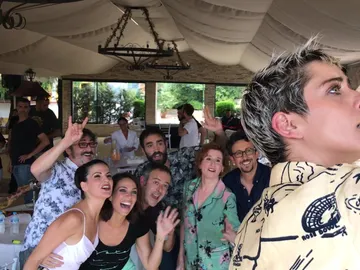 Los actores de 'Allí Abajo' celebran la cuarta temporada de la serie Los actores de 'Allí Abajo' celebran la cuarta temporada de la serie