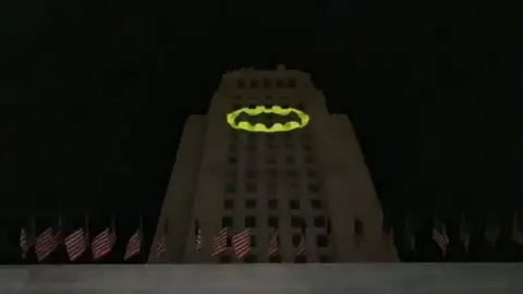 Señal de Batman en Los Ángeles Señal de Batman en Los Ángeles