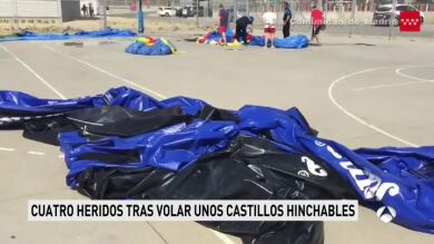Tres adultos y un niño, heridos leves tras elevarse cuatro castillos hinchables por el viento en Leganés