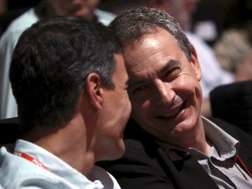 Pedro Sánchez y José Luis Rodríguez Zapatero, en el 39 Congreso Federal del PSOE