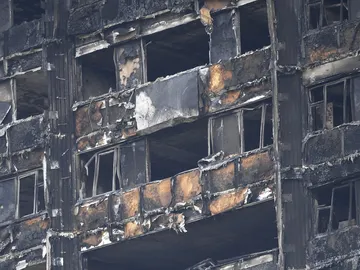 Fachada de la torre Grenfell de Londres, arrasada por el incendio Fachada de la torre Grenfell de Londres, arrasada por el incendio
