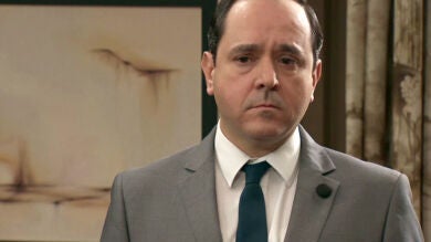Ginés, muy asombrado con los delirios de Ana María