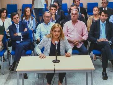 Los acusados de grabar a la infanta ante Castro lo niegan en el juicio Los acusados de grabar a la infanta ante Castro lo niegan en el juicio