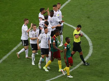 Alemania celebra un gol de Werner ante Camerún Alemania celebra un gol de Werner ante Camerún
