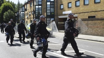 Seis policías heridos en una protesta por la muerte de un hombre en Londres