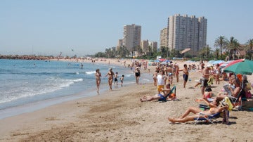 Imagen de la playa de El Puig, en Valencia