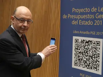 El ministro de Hacienda, Cristóbal Montoro El ministro de Hacienda, Cristóbal Montoro