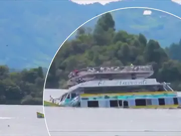 Al menos seis muertos y hasta 31 desaparecidos tras el naufragio de un barco en Colombia Al menos seis muertos y hasta 31 desaparecidos tras el naufragio de un barco en Colombia