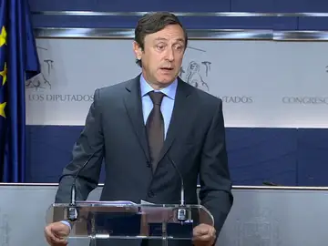 Hernando le pide a Sánchez que "vuelva a la sensatez" y no piense en elecciones Hernando le pide a Sánchez que "vuelva a la sensatez" y no piense en elecciones
