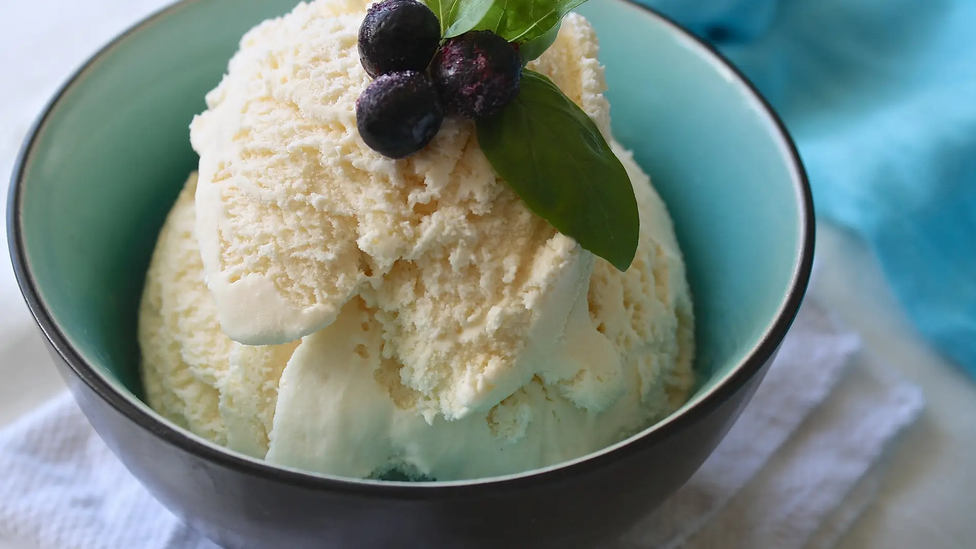 Helado en casa... muy facilillo de hacer.