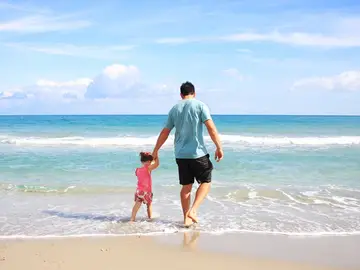 Un padre y su hija Un padre y su hija