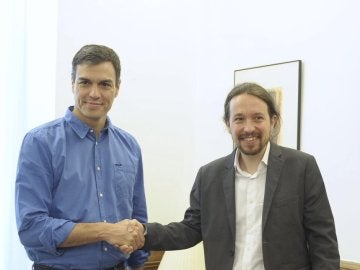 Reunión entre Pedro Sánchez y Pablo Iglesias en el Congreso Reunión entre Pedro Sánchez y Pablo Iglesias en el Congreso
