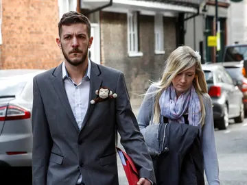 El Tribunal de Derechos Humanos da la razón a los médicos que quieren desconectar a un bebé pese al rechazo de los padres El Tribunal de Derechos Humanos da la razón a los médicos que quieren desconectar a un bebé pese al rechazo de los padres