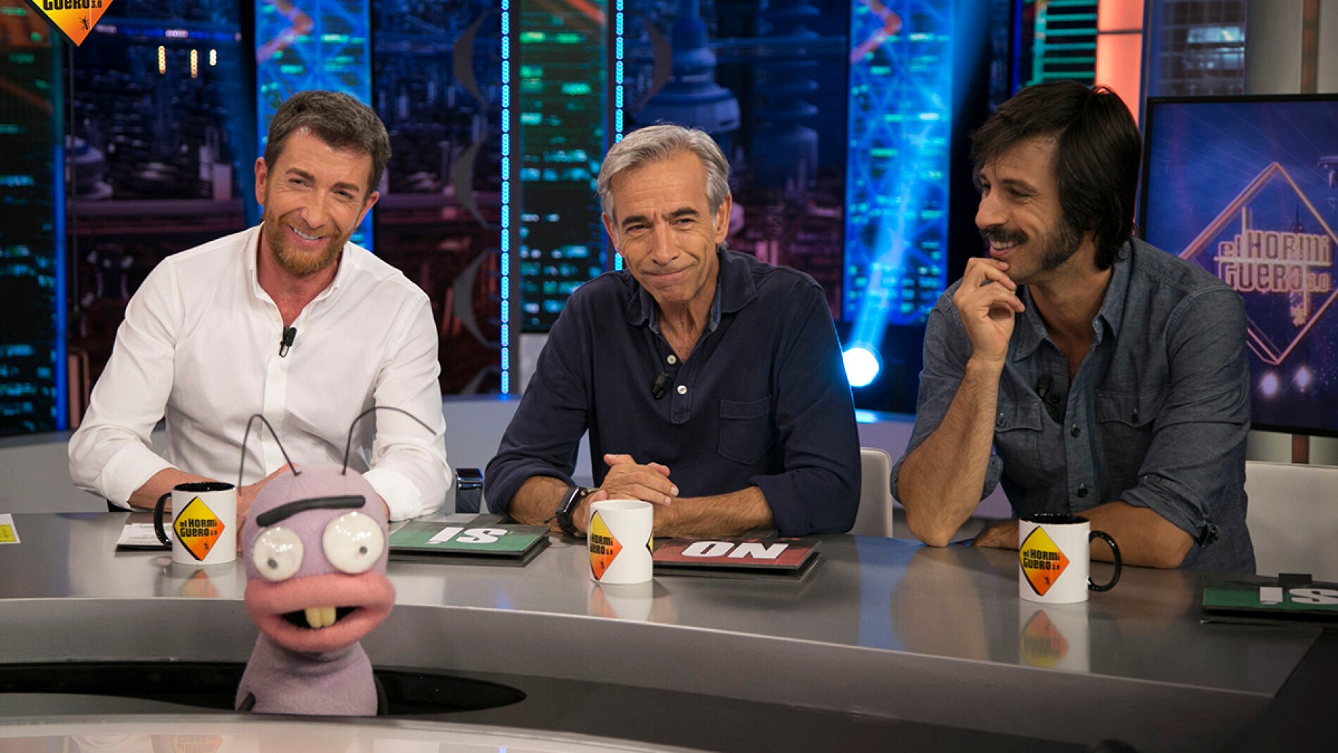 &iquest;Qui&eacute;n es m&aacute;s vago en el trabajo, Imanol Arias o Hugo Silva?