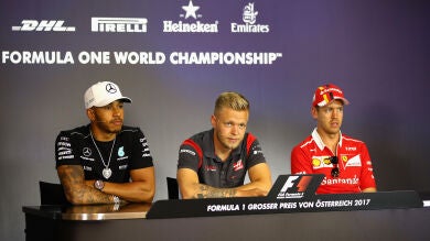 Vettel y Hamilton prefieren no tener a Alonso como compañero