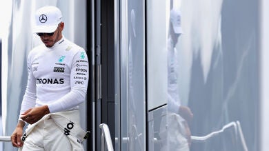 Hamilton, sancionado con cinco puestos en la parrilla por cambiar la caja de cambios