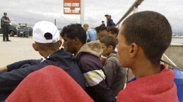 Parte de los inmigrantes rescatados