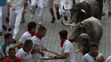 Las imágenes del primer encierro de San Fermín 2017, con toros de Cebada Gago