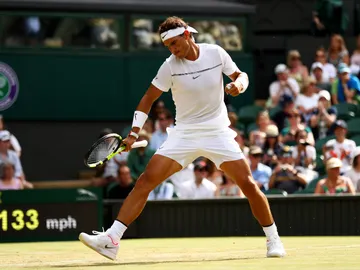 Nadal celebra un punto ante Karen Khachanov Nadal celebra un punto ante Karen Khachanov