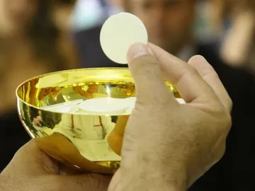 Hostia sagrada Hostia sagrada