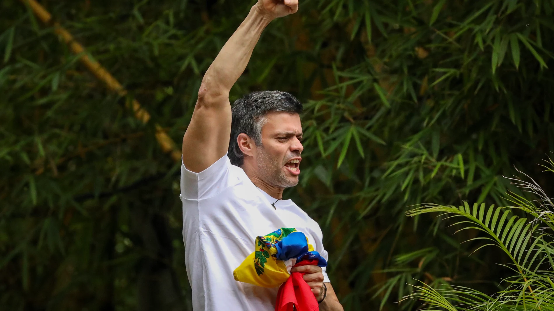 Leopoldo López tras su excarcelación Leopoldo López tras su excarcelación