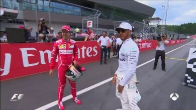 La 'cobra' de Hamilton a Vettel en público: se niega a darle la mano ante las cámaras en Spielberg