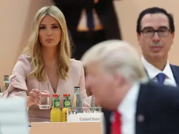 Ivanka Trump sustituye a su padre Ivanka Trump sustituye a su padre