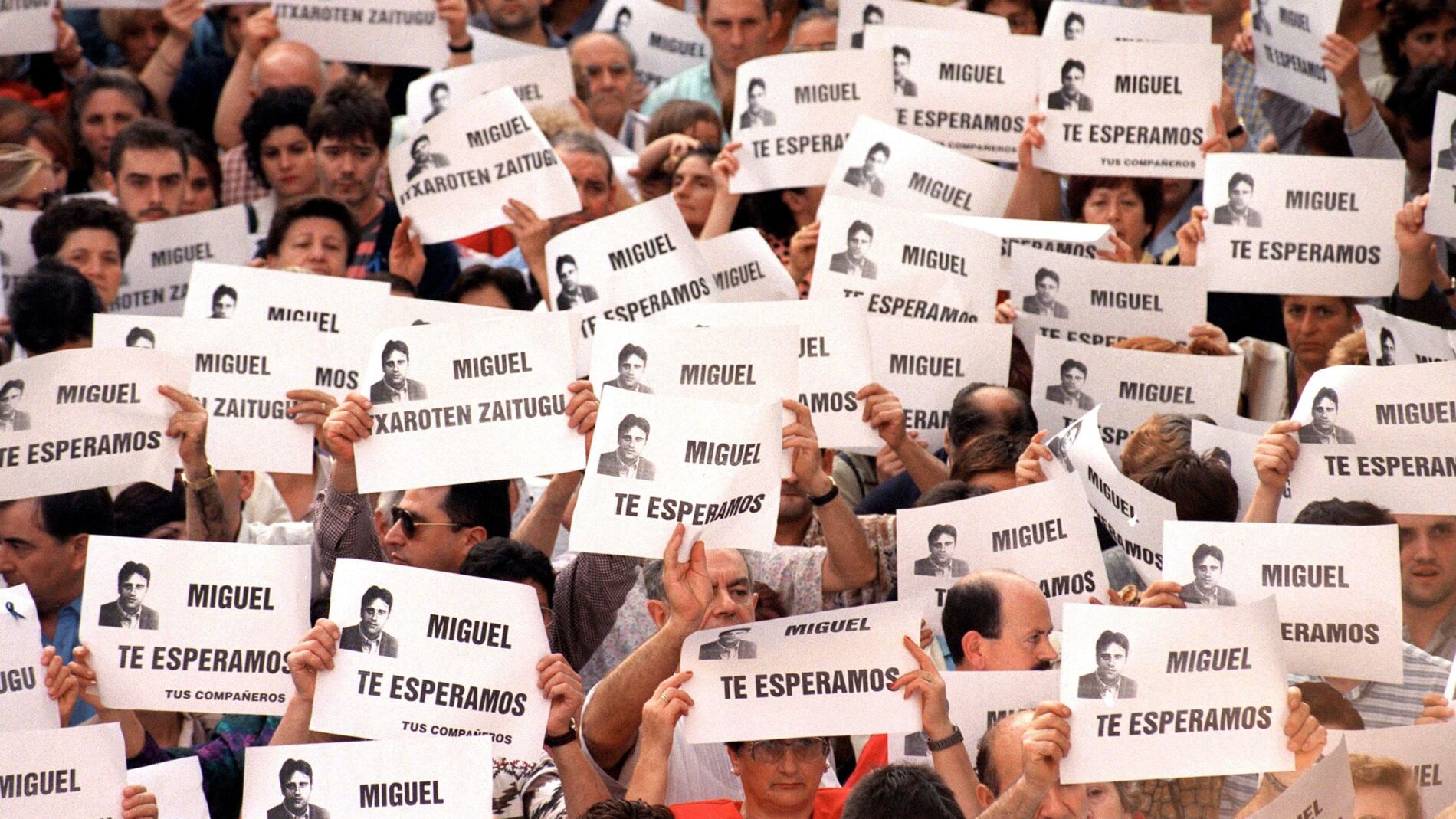 Manifestaci&oacute;n para pedir la liberaci&oacute;n de Miguel &Aacute;ngel Blanco