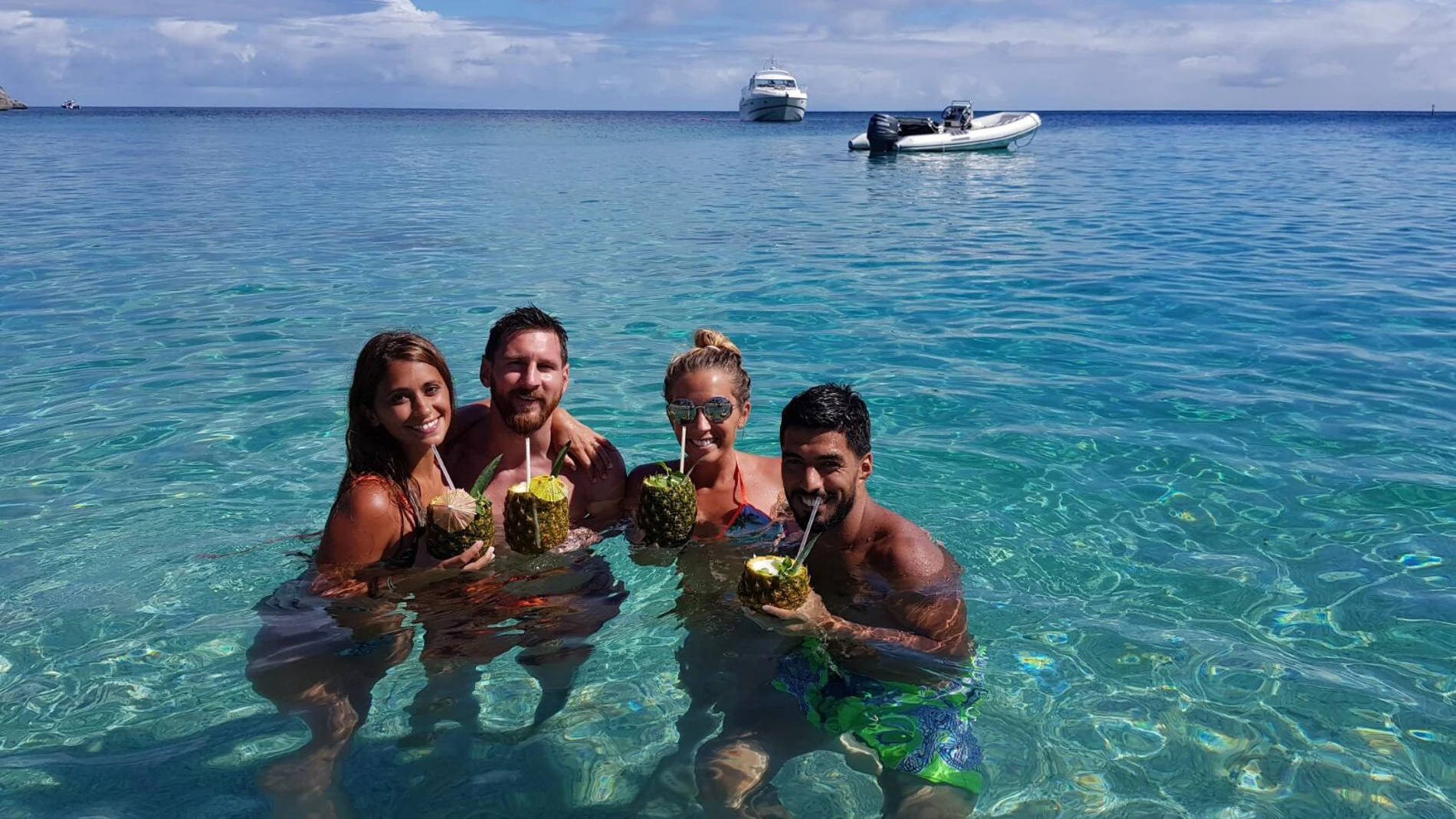 Messi y Suárez, juntos en sus vacaciones Messi y Suárez, juntos en sus vacaciones