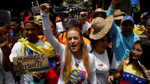 Lilian Tintori, en la marcha de los opositores venezolanos Lilian Tintori, en la marcha de los opositores venezolanos