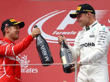 Vettel y Bottas, en el podio de Spielberg