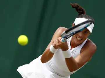 Muguruza resta una pelota ante Angelique Kerber Muguruza resta una pelota ante Angelique Kerber