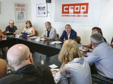 CCOO y UGT ponen julio como tope para un acuerdo salarial y miran ya a 2018