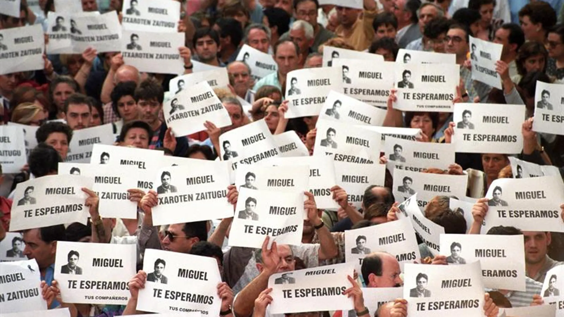 Manifestación por Miguel Ángel Blanco