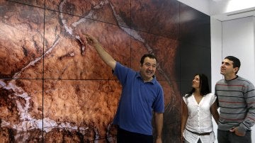Encuentran en Gipuzkoa unos grabados paleolíticos únicos en la Península