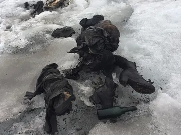 Los cuerpos congelados del matrimonio desaparecido en 1942 Los cuerpos congelados del matrimonio desaparecido en 1942