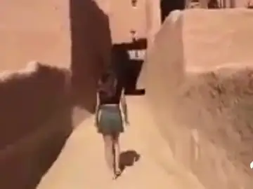 Detenida la joven que publicó un vídeo en el que aparecía con una minifalda en Arabia Saudí Detenida la joven que publicó un vídeo en el que aparecía con una minifalda en Arabia Saudí