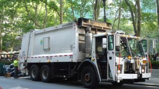 Cami&oacute;n de basura
