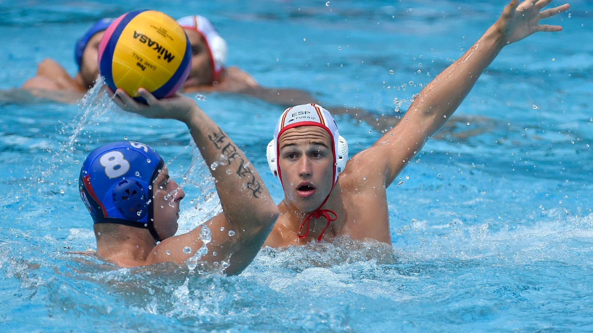 España y Serbia se enfrentan en los Mundiales de Natación de Budapest España y Serbia se enfrentan en los Mundiales de Natación de Budapest