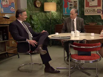Barrantes advierte a Félix y Marta de las malas intenciones de Rovira Barrantes advierte a Félix y Marta de las malas intenciones de Rovira