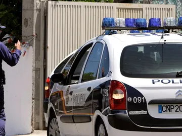 Coche de la policía Coche de la policía