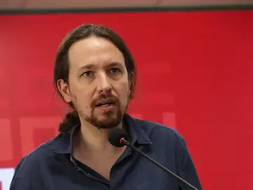 El secretario general de Podemos, Pablo Iglesias, durante la rueda de prensa ofrecida en la sede de CCOO El secretario general de Podemos, Pablo Iglesias, durante la rueda de prensa ofrecida en la sede de CCOO