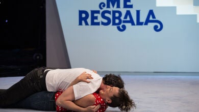 Fele Martínez y Mariola Fuentes se atreven con una ouija en 'Me Resbala'