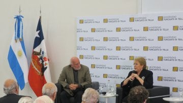 La presidenta de Chile, Michelle Bachelet en la Universidad Torcuato Di Tella, en Buenos Aires (Argentina)