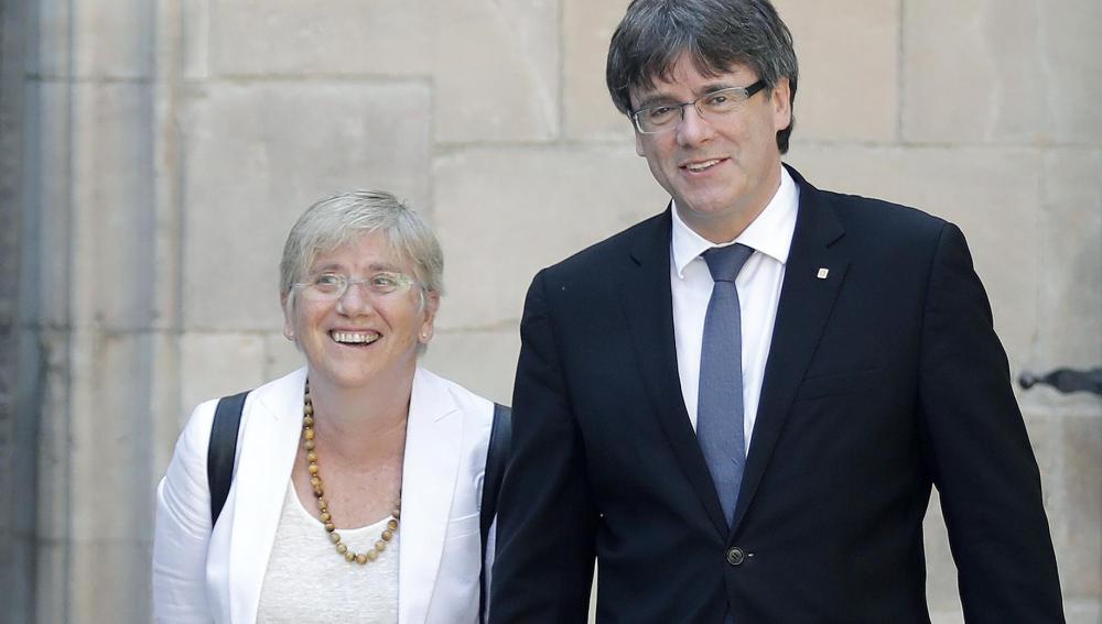 La secretaria de Enseñanza de la Generalitat y número dos de este departamento, María Jesús Mier,
