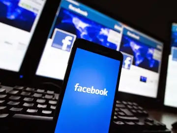 Facebook Facebook